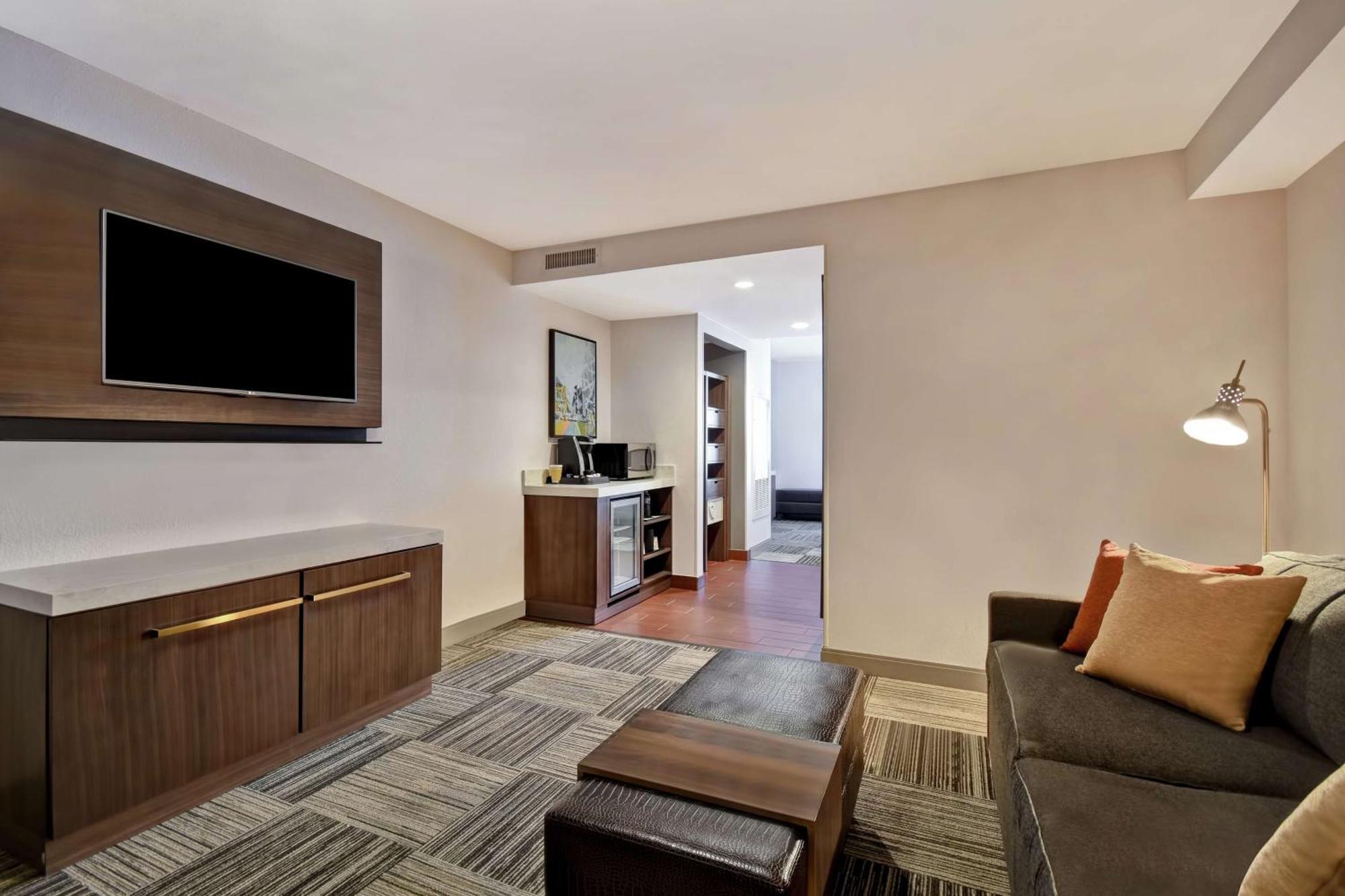 Hilton Garden Inn Houston/Galleria Area Zewnętrze zdjęcie