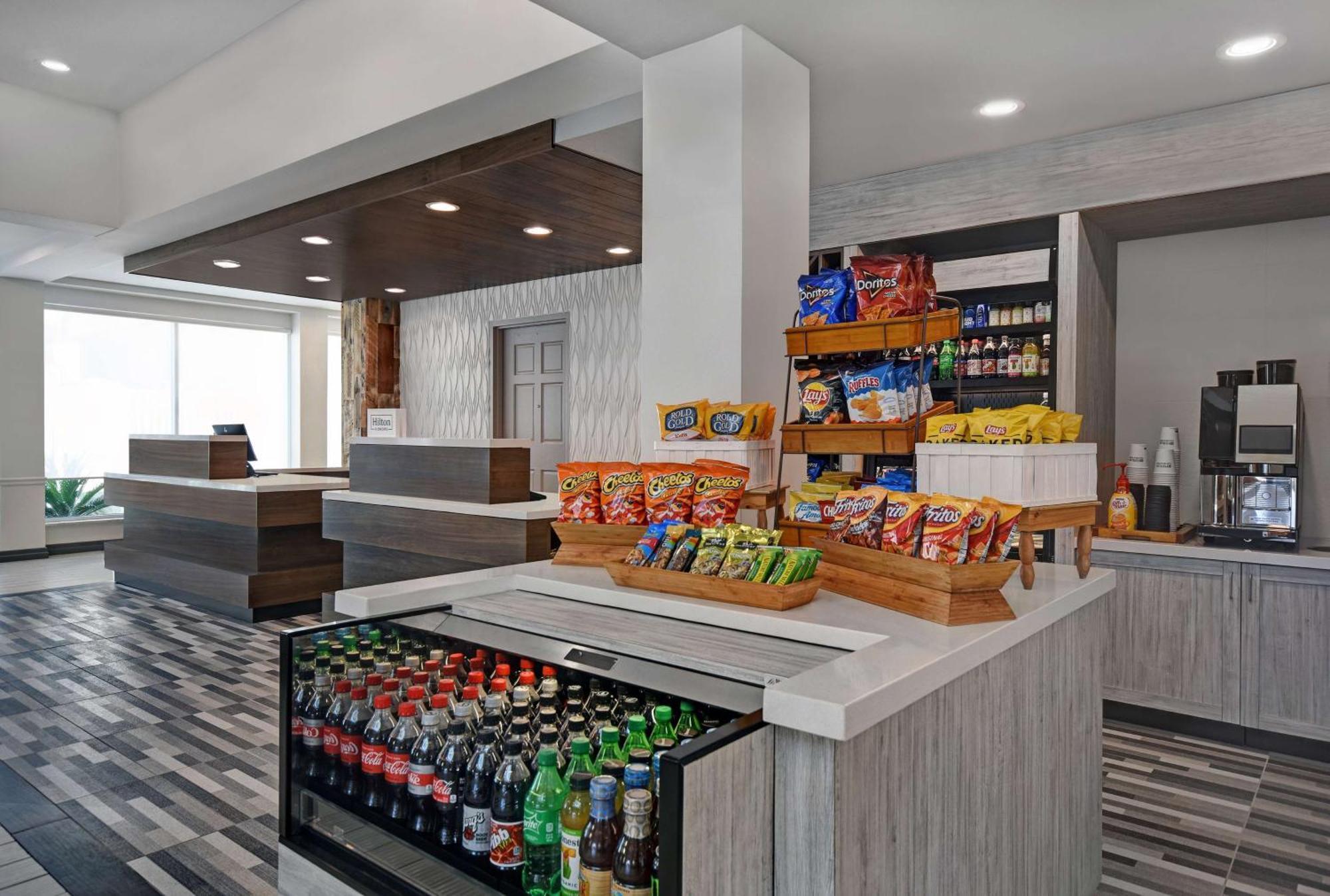 Hilton Garden Inn Houston/Galleria Area Zewnętrze zdjęcie